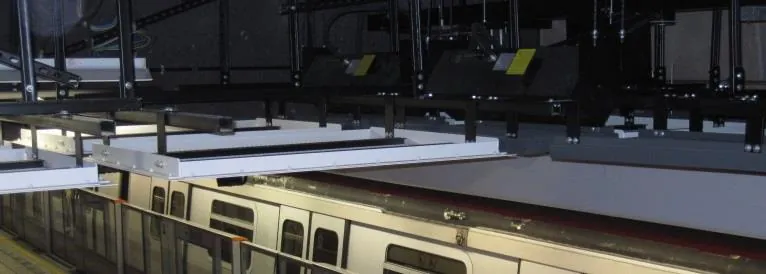 A row of units above the platform